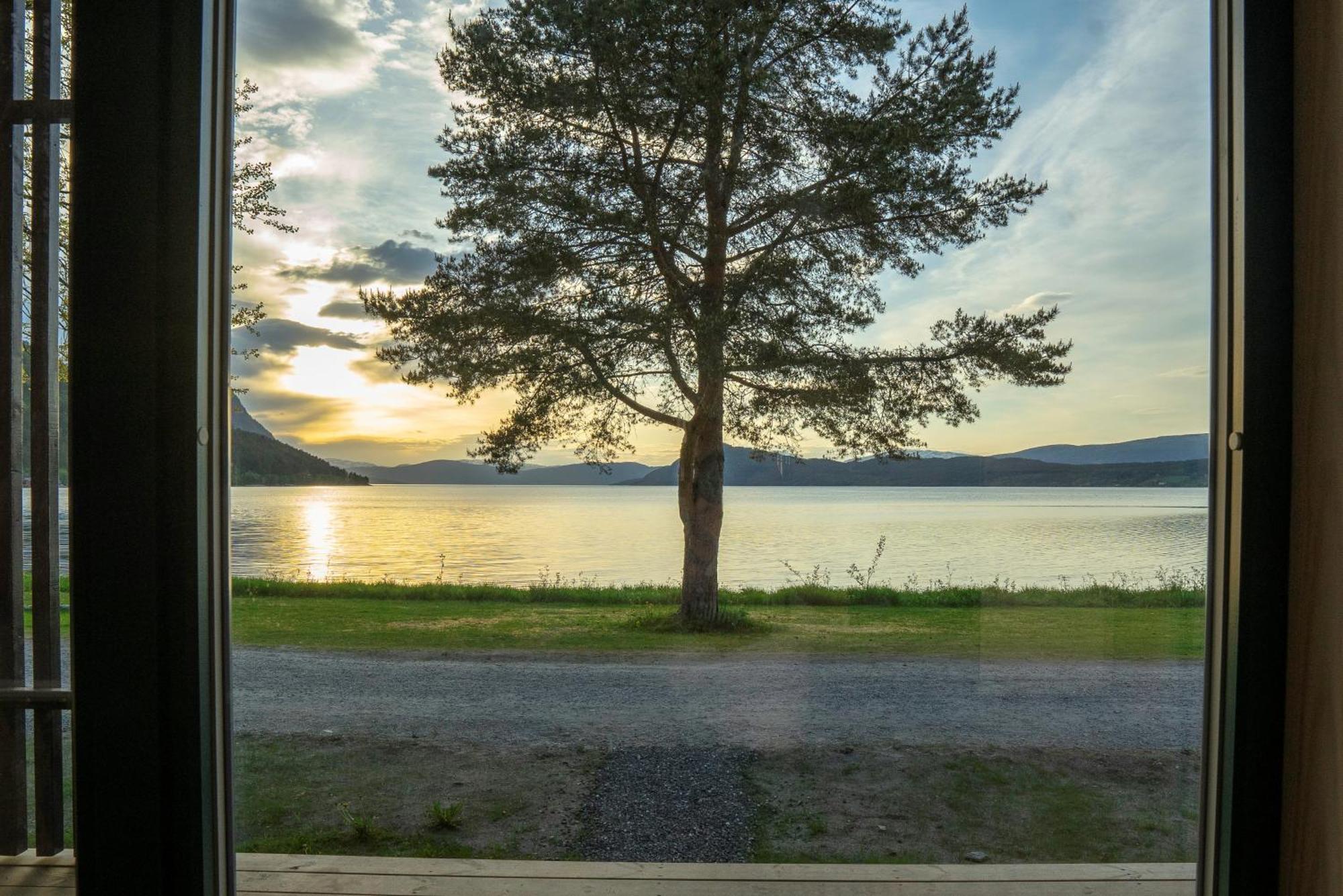 Fugelvagen, Cabins And Glamping Alvund Dış mekan fotoğraf